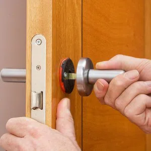 Father Son Locksmith Store Cleveland, OH 216-606-9128 - broken-key-extraction