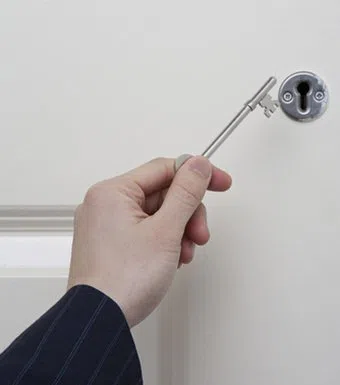 Father Son Locksmith Store Cleveland, OH 216-606-9128 Father Son Locksmith Store Cleveland, OH 216-606-9128 - key-making